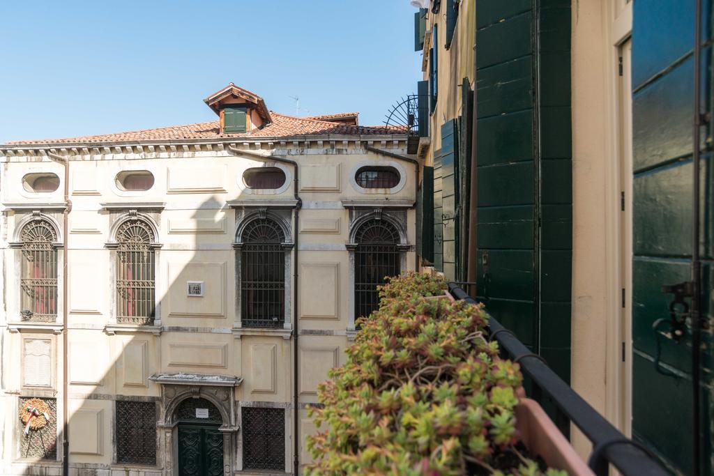 Ghetto Modern Apt For 4, Venice Lejlighed Eksteriør billede